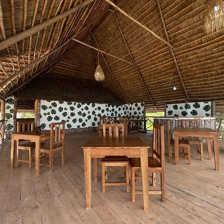 Kokopelli Bungalows Nungwi Bagian luar foto
